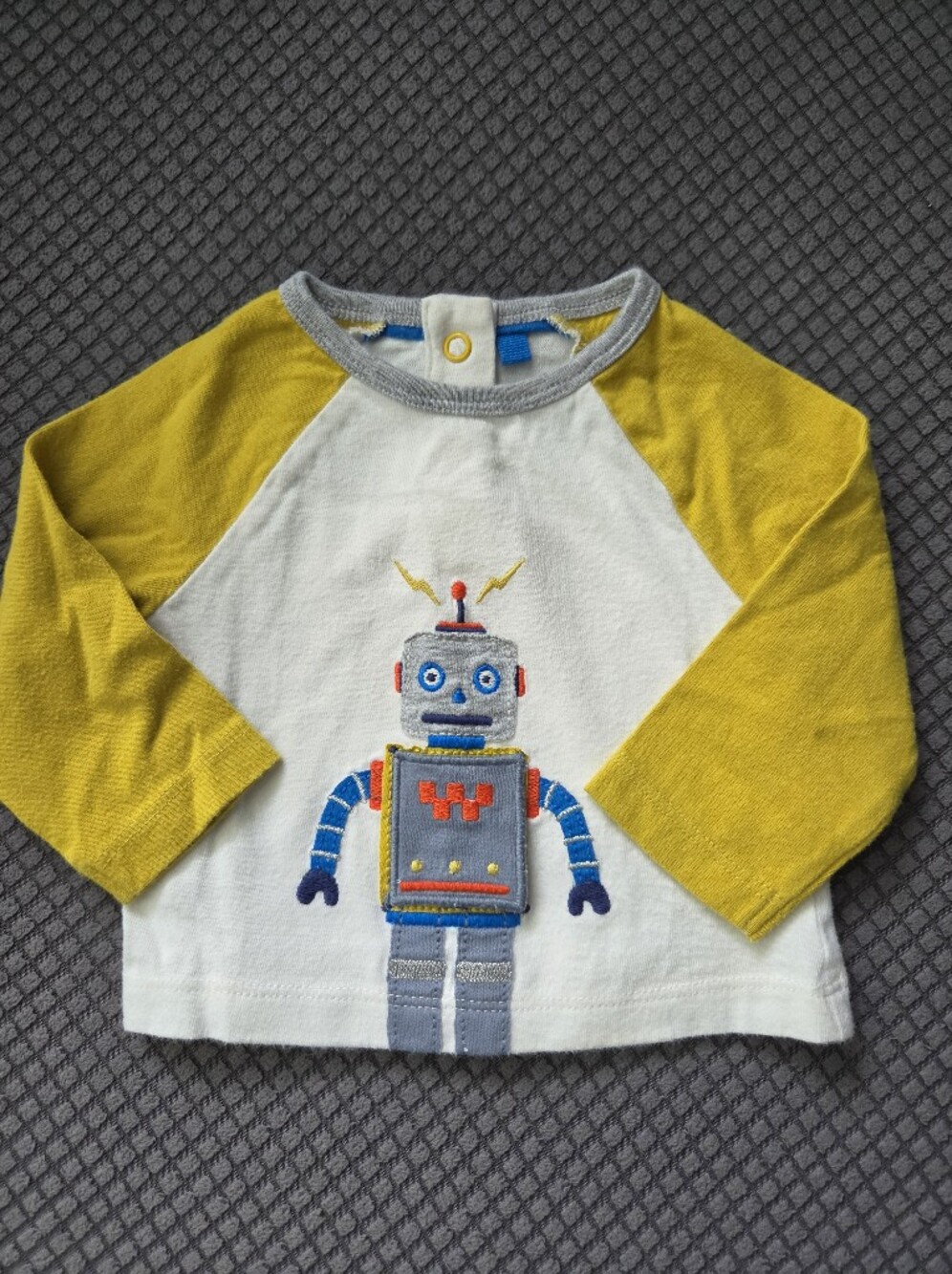 Baby Boden Yellow and White Robot Raglan Long Sleeve Tee